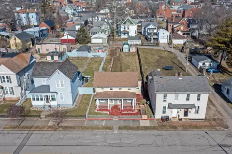 View/Area - 134 E Mill St, Circleville, OH 43113 photo 2 of 4