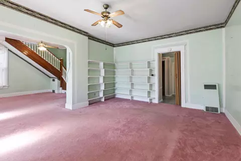Bedroom - 134 E Mill St, Circleville, OH 43113 photo 2 of 5