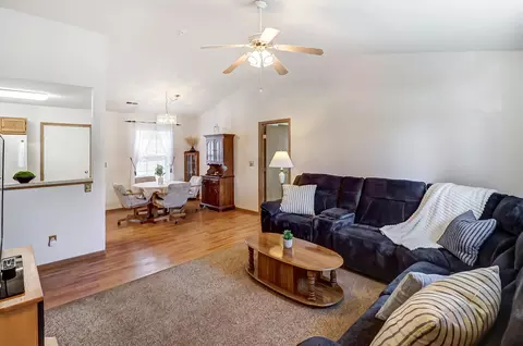 Living - 1323 Hillview Cir E, Newark, OH 43055 photo 3 of 3