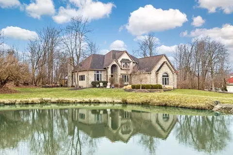4737 Sibel Ct, Powell, OH 43065