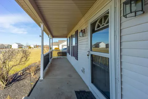 Exterior - 3322 Gooding Rd, Marion, OH 43302 photo 6 of 12