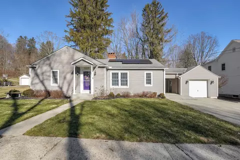 322 Spellman St, Granville, OH 43023