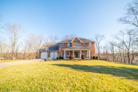 1410 Leslie Ln NE, Lancaster, OH 43130
