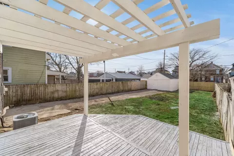 Exterior - 51 Eldon Ave, Columbus, OH 43204 photo 5 of 8