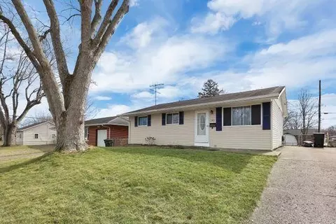 133 Indianhead Dr, Heath, OH 43056