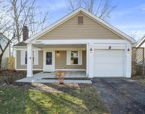 2449 Sanford Dr, Columbus, OH 43235