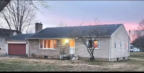 315 Logan View Dr, Chillicothe, OH 45601
