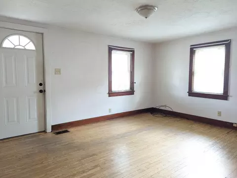 2443 Dwight Rd, Springfield, OH 45503 photo 2