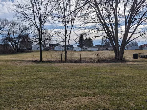 2443 Dwight Rd, Springfield, OH 45503 photo 12