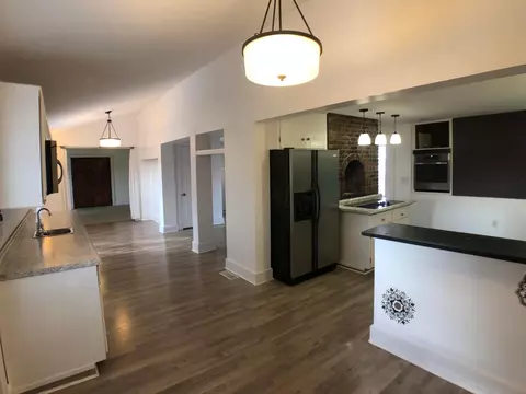 Kitchen - 420 S State St, Marion, OH 43302 photo 3 of 7