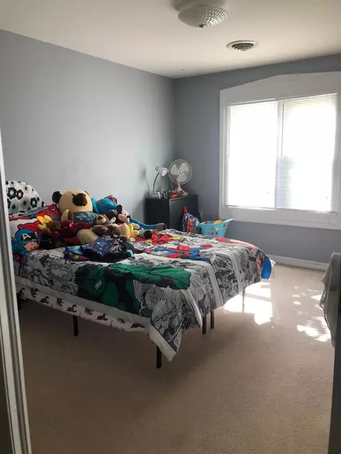 Bedroom - 420 S State St, Marion, OH 43302 photo 3 of 3