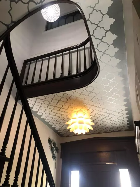 Entry Way - 420 S State St, Marion, OH 43302 photo 3 of 6