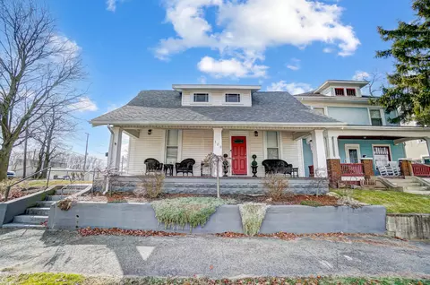 323 N Hinde St, Washington Court House, OH 43160