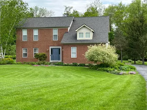 564 Kingsbury Rd, Delaware, OH 43015