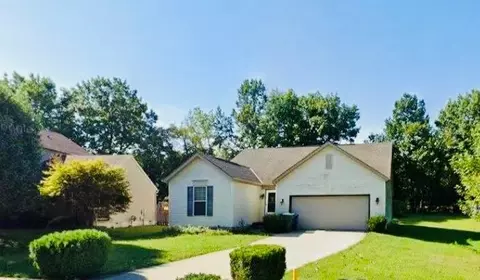 8227 Crete Ln, Blacklick, OH 43004
