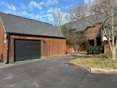 4862 Smoketalk Ln #4, Westerville, OH 43081