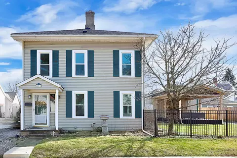 104 S Catherine St, Mount Vernon, OH 43050