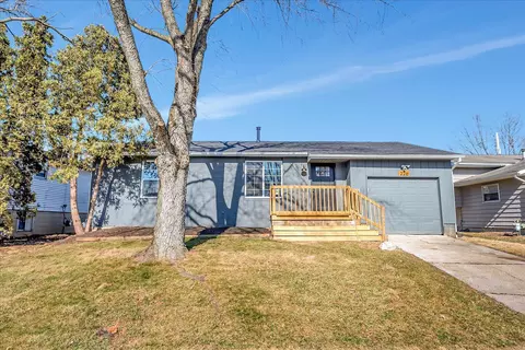 226 Fairway Rd, Delaware, OH 43015