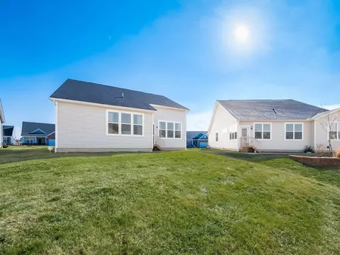 Exterior - 114 Solstice Rd, Delaware, OH 43015 photo 10 of 14