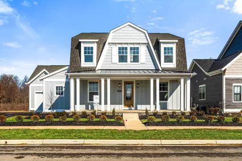 5365 Maple Dr, Lewis Center, OH 43035