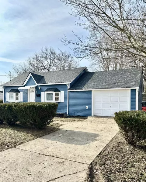 18 Fairview Ave, London, OH 43140
