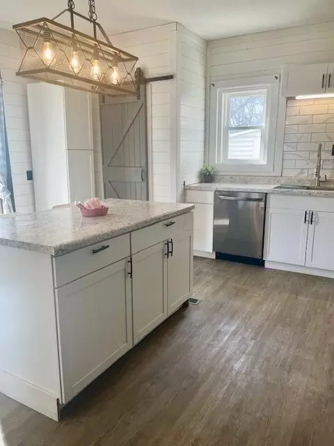 Kitchen - 97 E 6th St, Fredericktown, OH 43019 photo 1 of 7
