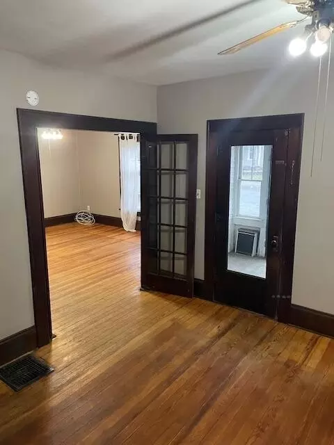 Entry Way - 97 E 6th St, Fredericktown, OH 43019 photo 1 of 3