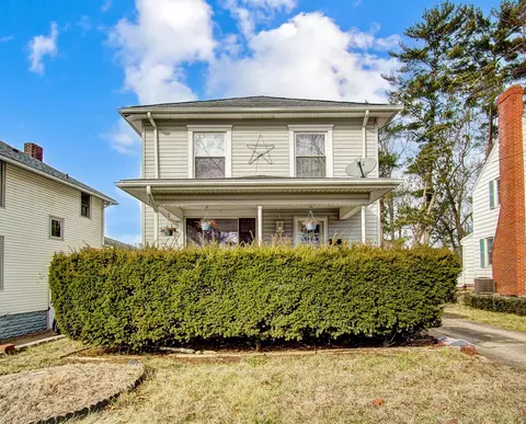 423 Westview Dr, Zanesville, OH 43701