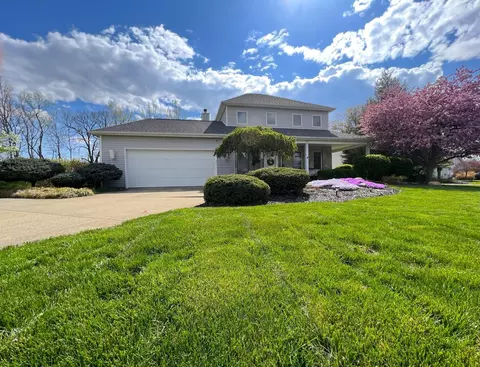 253 Clark Dr, Circleville, OH 43113 photo 2