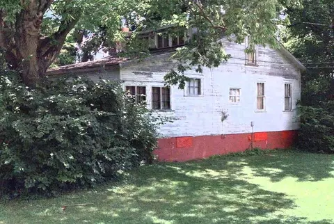 4541 Floyd Dr, Columbus, OH 43232