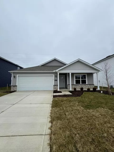 527 Faulkner Dr, Lithopolis, OH 43136