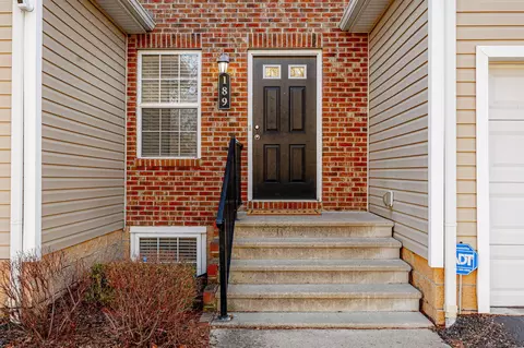 189 Prairiecreek Way, Columbus, OH 43213