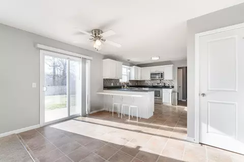 Kitchen - 4501 Switchback Trl, Columbus, OH 43228 photo 6 of 6