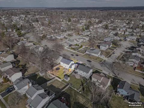 View/Area - 8417 Seabright Dr, Powell, OH 43065 photo 6 of 7