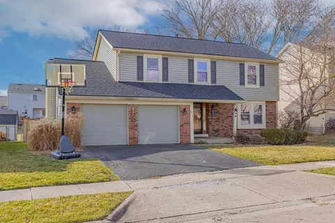 Exterior - 8417 Seabright Dr, Powell, OH 43065 photo 2 of 10