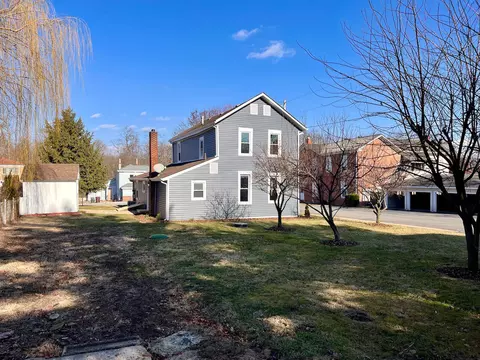 Exterior - 25 S Delaware St, Lithopolis, OH 43136 photo 6 of 8