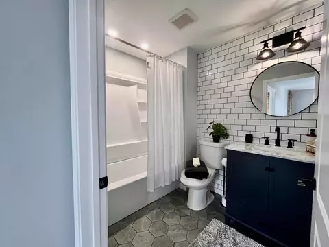 Bath - 25 S Delaware St, Lithopolis, OH 43136 photo 1 of 4