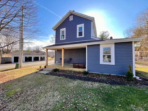 25 S Delaware St, Lithopolis, OH 43136