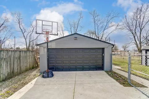 Exterior - 1265 Moler Rd, Columbus, OH 43207 photo 10 of 23