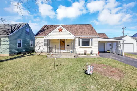 Exterior - 1459 E Chestnut St, Lancaster, OH 43130 photo 3 of 16