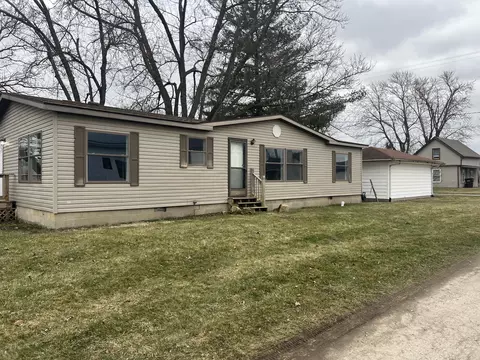 185 Delaware St, Croton, OH 43013