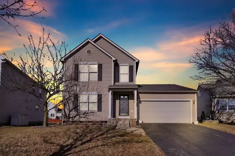 7792 Solomen Run Dr, Blacklick, OH 43004