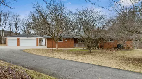 4650 Indian Ct, Westerville, OH 43082