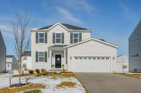 304 Gray Fox Ct, Johnstown, OH 43031