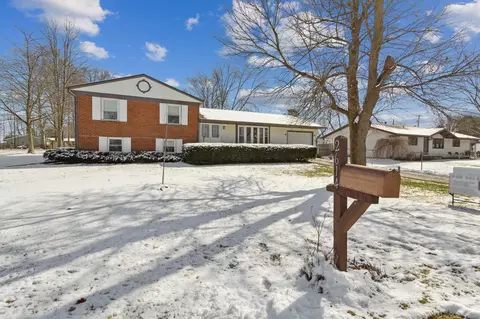Exterior - 2614 Capaldi Dr, Marion, OH 43302 photo 5 of 11