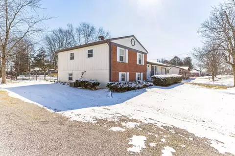 Exterior - 2614 Capaldi Dr, Marion, OH 43302 photo 6 of 11