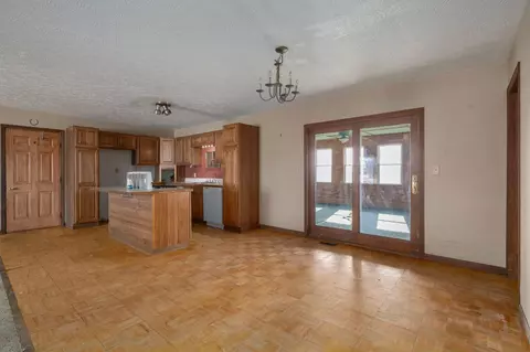 Kitchen - 5269 Mclean Mill Rd, Circleville, OH 43113 photo 9 of 9
