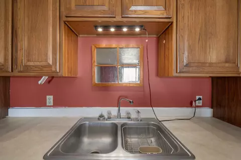 Kitchen - 5269 Mclean Mill Rd, Circleville, OH 43113 photo 8 of 9