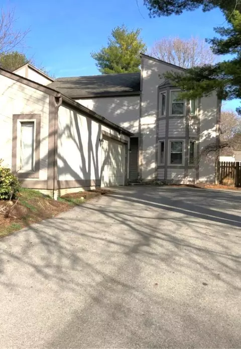 6350-6352 Tamworth Ct, Dublin, OH 43017
