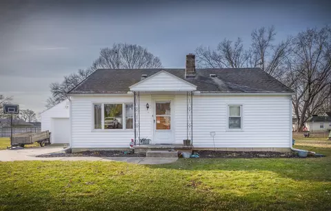 14 Mermary Dr, Fredericktown, OH 43019